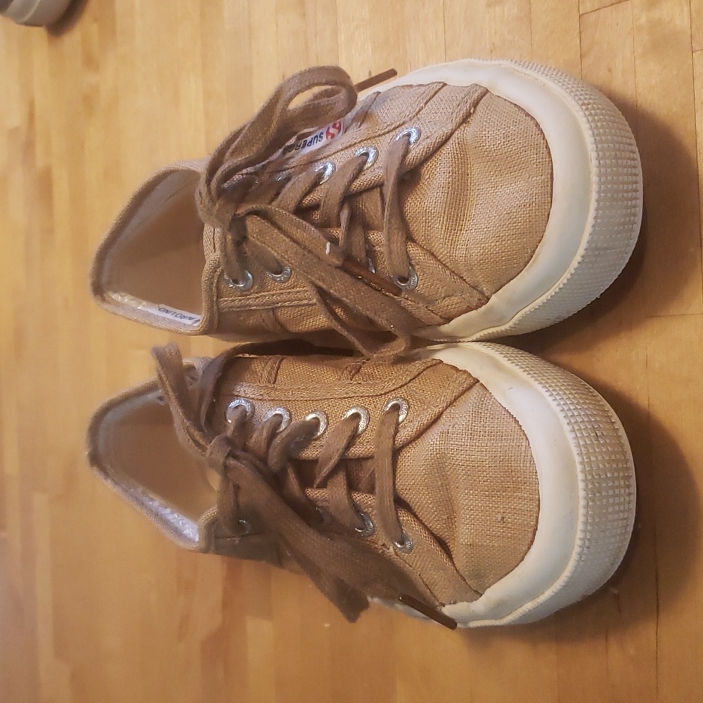 Superga tennis shoes